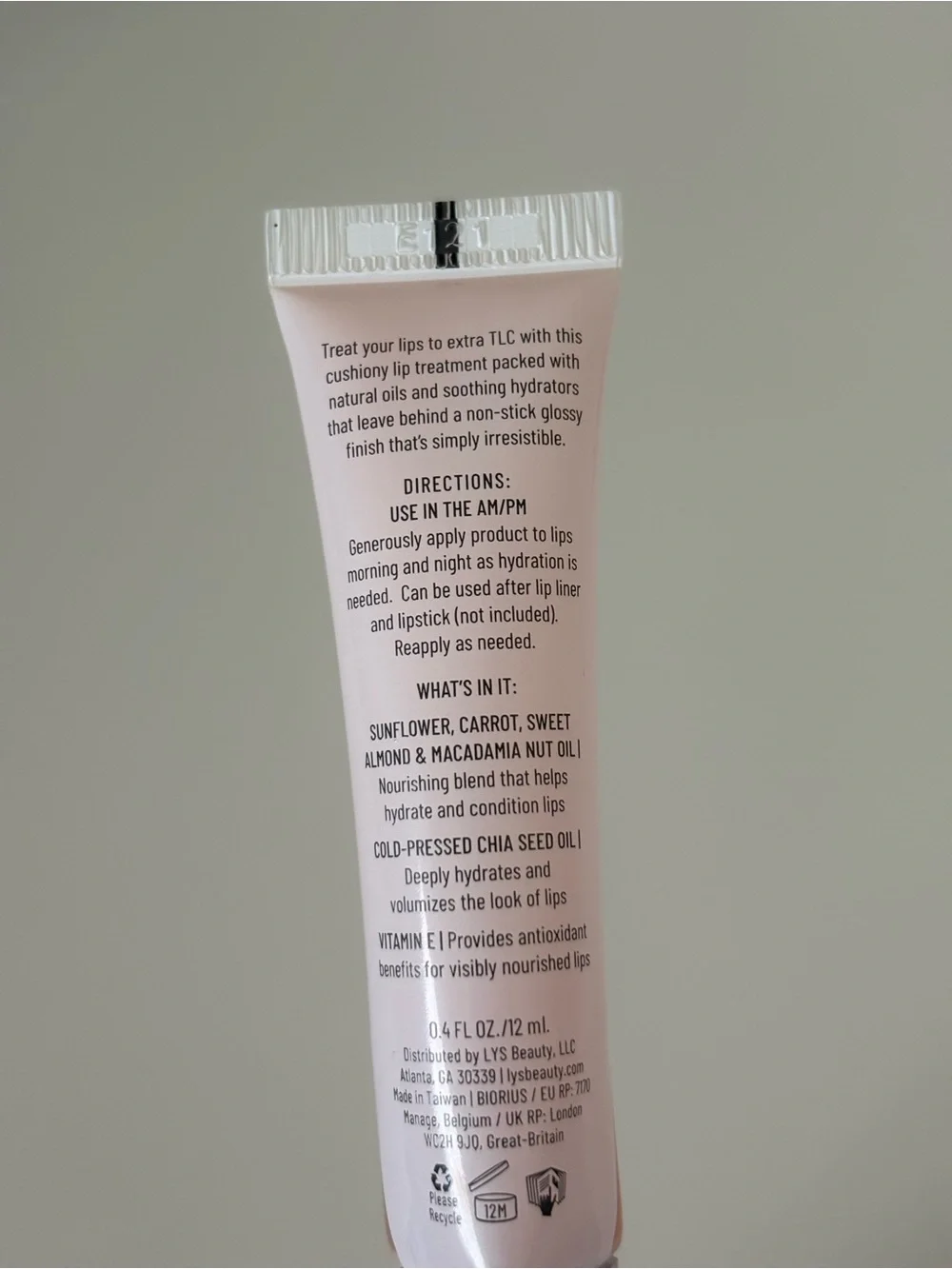 LYS Glossy Lip Treatment Oil 🩷 - Picture 3 of 5